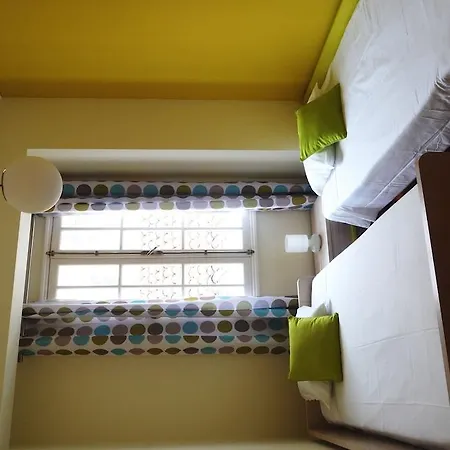 Πανσιόν Residencial Mariazinha By Petit 2*