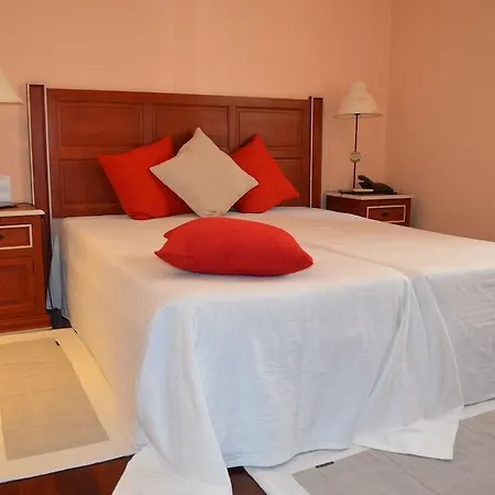 Residencial Mariazinha By Petit Πανσιόν Φουνκάλ