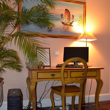 Residencial Mariazinha By Petit 2*