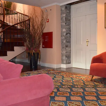 Residencial Mariazinha By Petit 2* Φουνκάλ